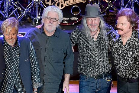 Doobie Brothers περιοδεία για τα 50 τους χρόνια