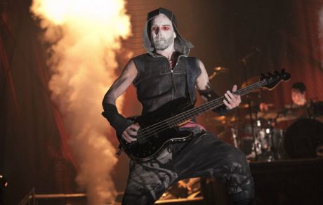 Εντυπωσιακά άρχισε η Ευρωπαϊκή περιοδεία των Rammstein, ο κόσμος διψάει για ροκ μπάντες 