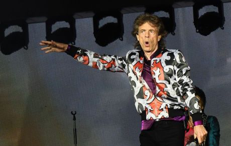 O Mick Jagger βρίσκει ξανά την φόρμα του μετά την εγχείρηση