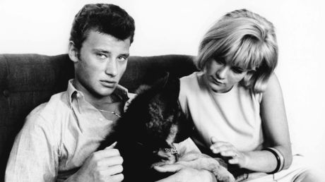 O Johnny Hallyday στο Νο 1 και 2 άλμπουμ της Γαλλίας