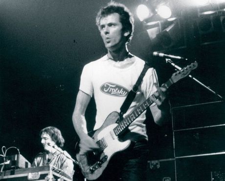 Λίγα λεπτά με τον Hugh Cornwell των Stranglers στο Ποπ & Ροκ!