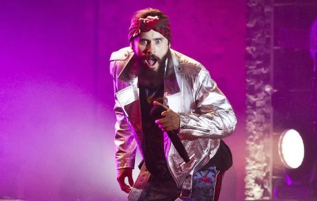 Ο Jared Leto τιμά την μνήμη Bowie, Prince, Cornell, Bennington