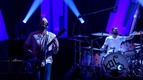 Around The World - Kings Of Leon