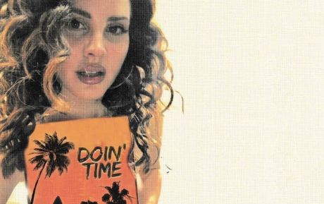 Μουσική με το ένα πόδι στο καλοκαίρι...!