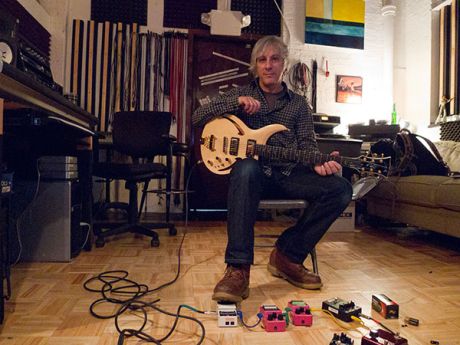 Το 1956 σαν σήμερα γεννήθηκε ο Lee Ranaldo των Sonic Youth