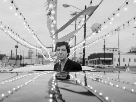 LEONARD COHEN - Waiting For The Miracle