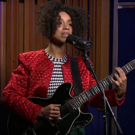  Unstoppable-Lianne La Havas 