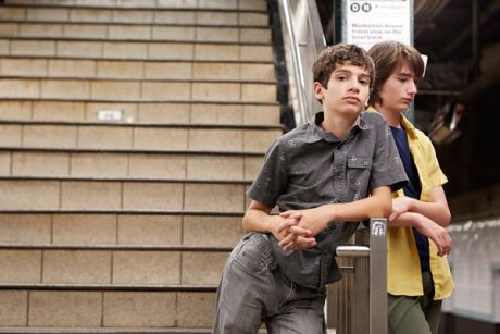  Κριτική για το "Little Men/Μικροί Κύριοι"