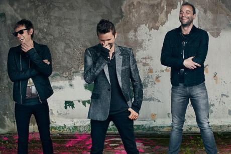 Το riff του Psycho των Muse μέσα στα χρόνια...