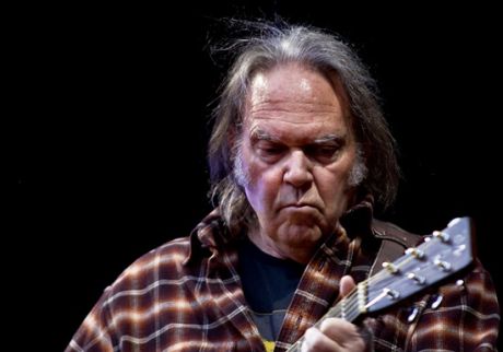 Ποιοι ήταν οι πρώτοι δίσκοι που αγόρασε ο Neil Young