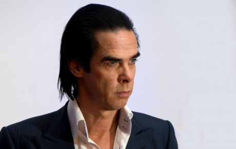 Ο Nick Cave σε απόλυτο συναισθηματικό χάος μετά τον θάνατο του γιου του...