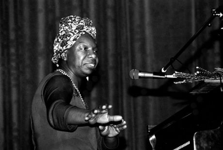 Εμπνευσμένο από την έκδοση του “Suzanne” της Nina Simone...