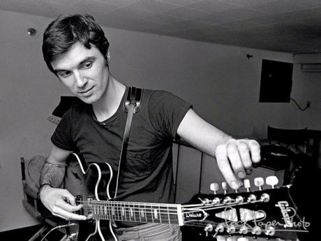 Το μεγαλείο του David Byrne, το Once In A Lifetime μόνο με φωνητικά