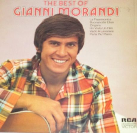 O Gianni Morandi στα 77 του τραγουδάει στο Σαν Ρέμο και θυμόμαστε αγαπημένα τραγούδια του