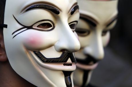 Κουράζει η υποκρισία αυτών που κατευθύνουν συχνά τις τύχες μας