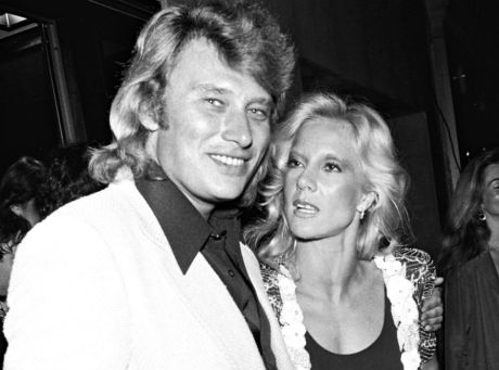 Πέθανε 74 ετών ο θρύλος της Γαλλίας Johnny Hallyday