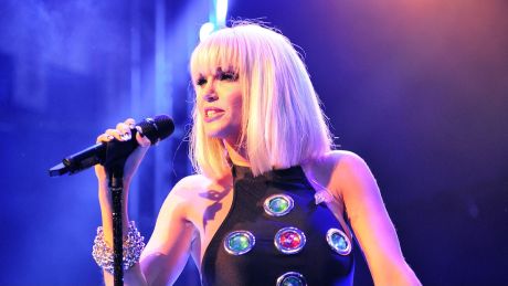 Τι κρίμα. Πέθανε 39 ετών η ηθοποιός και τραγουδίστρια των Girls Aloud Σάρα Χάρντινγκ