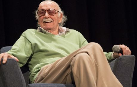 Stan Lee οι ήρωες του αποτελούν την φανταστική παρέα εκατομμυρίων φίλων των Comic