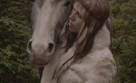 Everybody Knows-Wooden Shjips