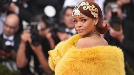 H Rihanna στους πλουσιότερους καλλιτέχνες της Αγγλίας