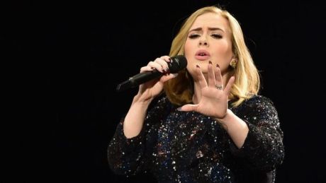 Αγνόησαν οι Βρετανοί την Adele για τα βραβεία Ivor Novello