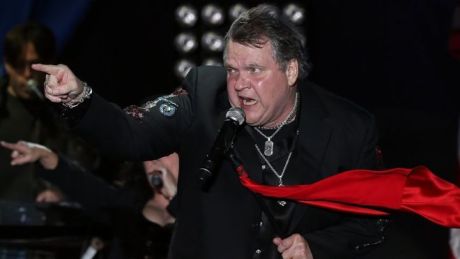 O Meat Loaf κατέρρευσε στην σκηνή 