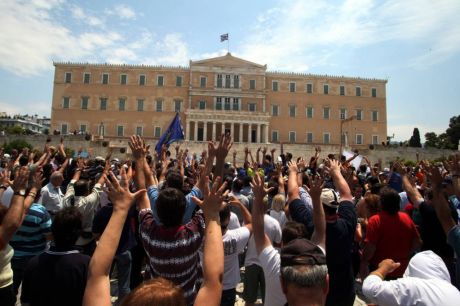 Γιατί να το κρύψουμε, όποιος πολέμησε μνημόνια, εμβόλια, Ευρώ, κερδισμένος βγήκε