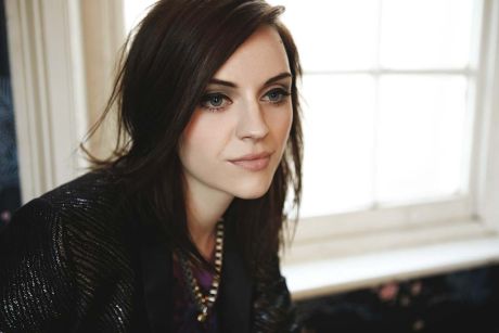 Born To Run-Amy MacDonald