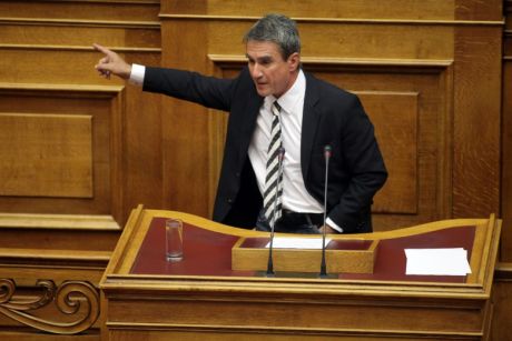 Θα μπορέσει ο Ανδρέας Λοβέρδος να αναστήσει το ΠΑΣΟΚ; 