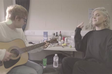 Ciao Adios, ακουστική εκδοχή με  Anne-Marie & Ed Sheeran