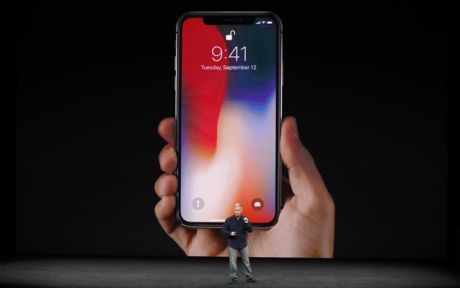 iPhone X, iPhone 8, iPhone 8 Plus: Η Apple αποκάλυψε τα νέα της smartphones