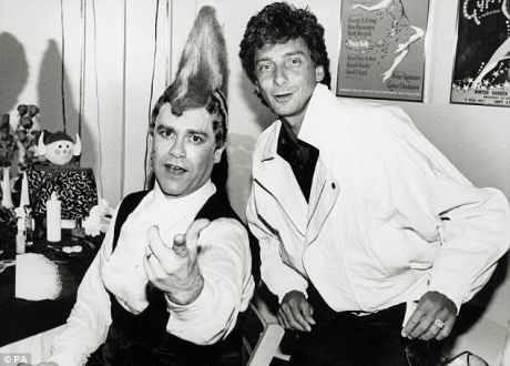 Δύο τραγούδια για σας, όπου κι αν βρίσκεστε 