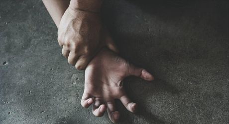 Φρίκη για τις καταγγελίες και ντροπή για την προσπάθεια συγκάλυψης μέσω δικηγόρων