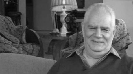 Λείπει απ τη ζωή μας η ποίηση.
