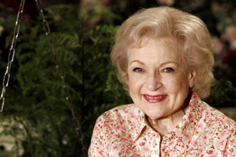 Πέθανε 99 ετών η Betty White, 17 μέρες πριν γίνει 100