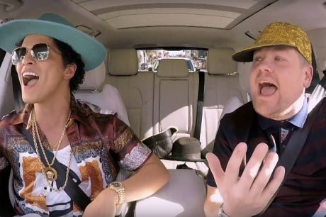 O Bruno Mars karaoke στον James Corden