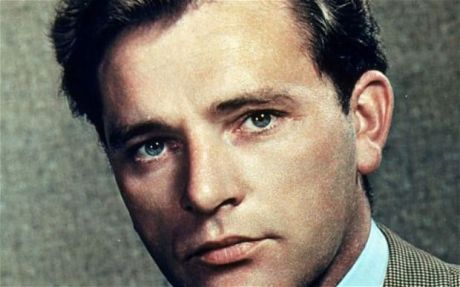 Forever Autumn -Αφηγητής Richard Burton The War Of The Worlds