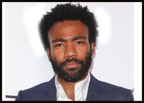 Childish Gambino έγινε ο πρώτος ράπερ που κέρδισε βραβείο grammy για τραγούδι και δίσκο της χρονιάς 