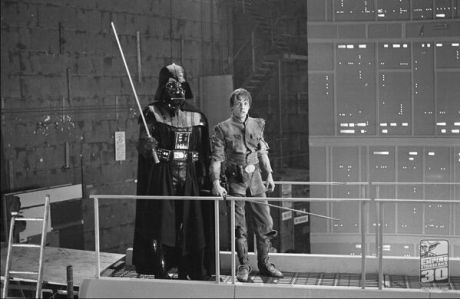 Σπάνιες φωτογραφίες από τα παλιά πλατό του Star Wars...