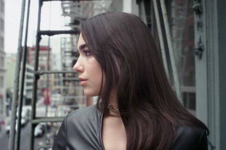 Bang Bang ένα τραγούδι που αρνείται να πεθάνει