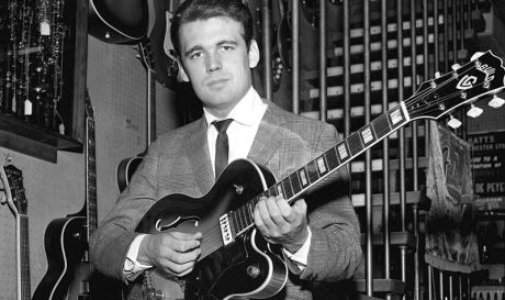 Duane Eddy από τους θεμελιωτές του ροκ, έγινε 83 ετών.