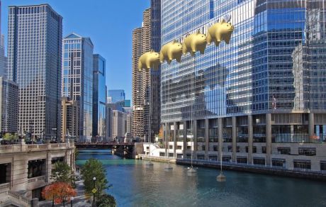 Τα γουρουνάκια των Pink Floyd θα σκεπάσουν τον Πύργο του Trump