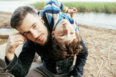 Σήμερα ο ρόλος του γονιού έχει αναβαθμιστεί σε ένα είδους επάγγελμα: 5 σημάδια ότι είστε «γονείς-θύματα»