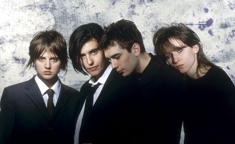 Μας άρεσαν οι Elastica, εσάς;