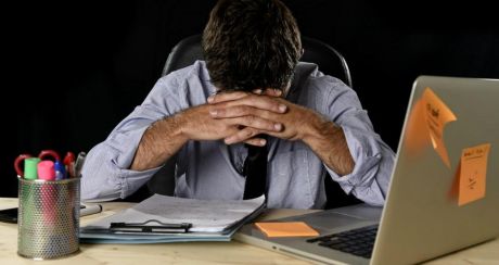 Τηλεργασία από το σπίτι, πρώτος στόχος μείωση, μισθών και κόστους για τις εταιρείες