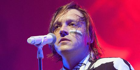 Everything Now-Arcade Fire