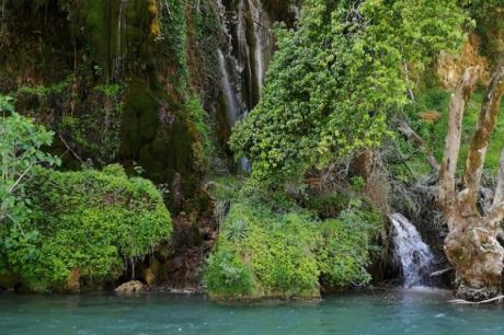 Αφήστε το ποτάμι της μουσικής να σας παρασύρει