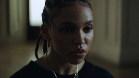 Νέο τραγούδι FKA twigs - "Don't Judge Me"