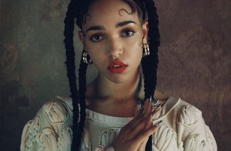 Video Girl-FKA Twigs