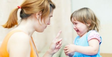 Η άποψη ...του παιδιού στην ημέρα της μητέρας. Ενώ εσύ μου φώναζες